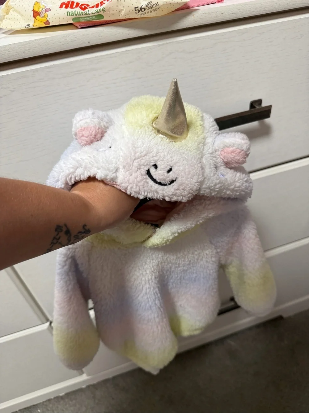 Old Navy Baby Infant Unicorn Fussy Costume Boysuit Sweatshirt Rainbow 6-12 M